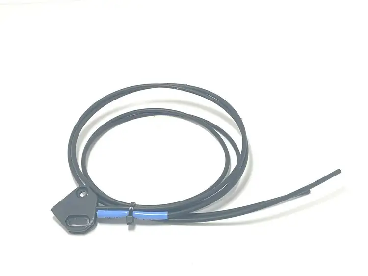 Used KEYENCE REFLECTIVE FIBER UNIT 10MM WIDE Misc Industrial Equipment | Maverick Industrial Sales #1113997