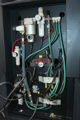 Used 2019 DOOSAN DNM 5700 Vertical Machining Centers Michigan US | Vander Ziel Machinery Sales #1262382