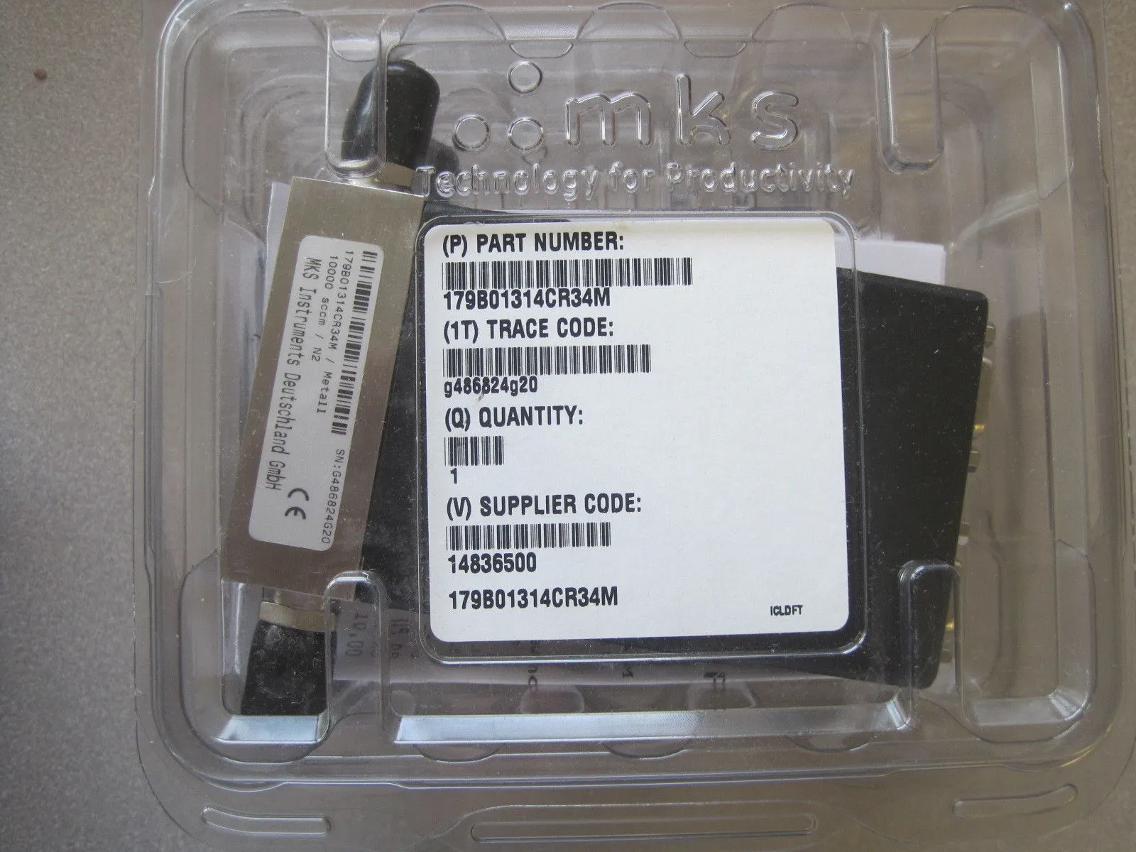 NEW MKS 179B01314CR34M MASS FLOW CONTROLLER
