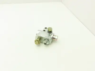 Linde 0009443041 Electric Forklift Flow Control Valve Removed From E20C