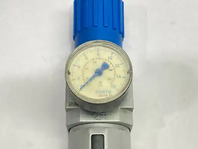 LFR-D-MIDI | Festo  Pneumatic Filter Regulator 546425 - Used