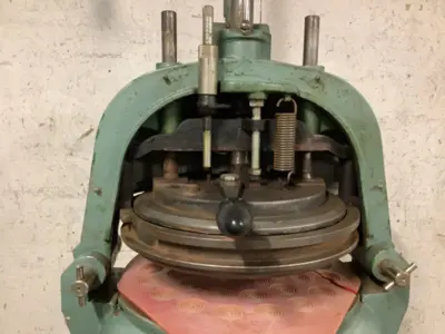 152-0810 Erika 2-36 Part Dough Divider Rounder