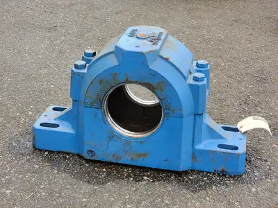 USED SKF SAFD330