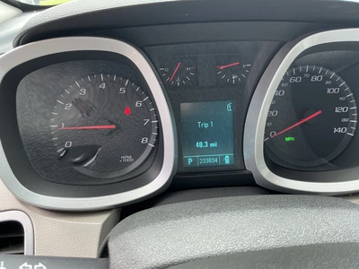 USED 2011 CHEVROLET EQUINOX