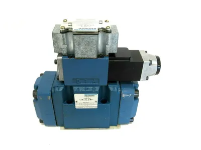 NEW REXROTH 4WE6D52/AG24N9DAL VALVE 4WEH10D40/6AG24N9ETDAL