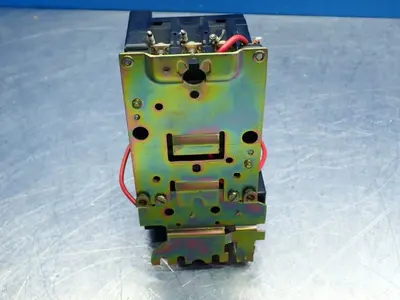 USED SQUARE D SAG12