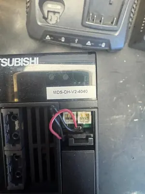 Mitsubishi MDS-DH-V2-4020  S/N: J3AHAG69V2M