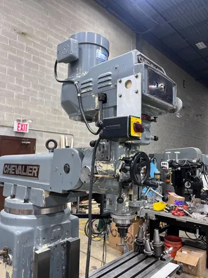 USED 1995 CHEVALIER FM-4VKH