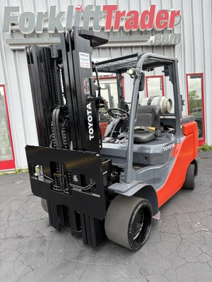 Used 2017 TOYOTA 8FGC55U Misc Forklifts Wisconsin US | Forklifttrader.com #1439525