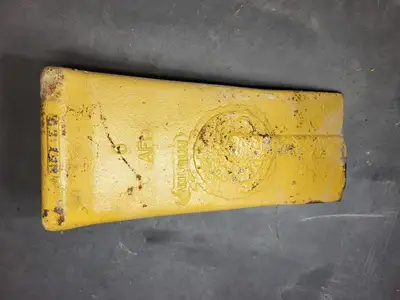 NEW CATERPILLAR 107-8602