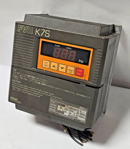 Fuji Electric FVR004K7S-2 Inverter Drive 200V/230V AC FVR K7S