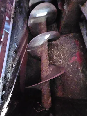 NEW HOLLAND FP230 chopper | Iron Listing (30)