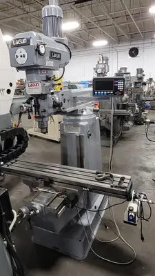Used LAGUN REPUBLIC FTV-2 Vertical Mills Kentucky US | Aucto #565422