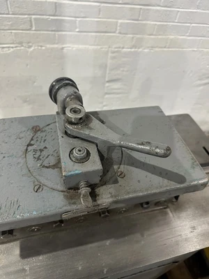LOCKFORMER 20GA. ROLLFORMER - PITTSBURGH & AC