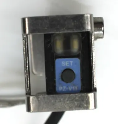 USED KEYENCE PZ-V11