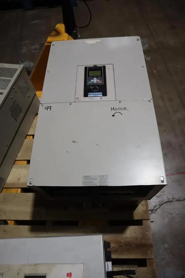 Yaskawa GA80U4371ABM / CIPR-GA80U4371ABMA-AAAANA 300 HP VFD DRIVE STOCK  CC27