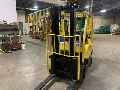 USED 2006 HYSTER S60FT