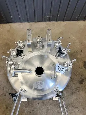 Used LEE INDUSTRIES 250 LDBT Stainless Steel Tanks Quebec CA | Carter-Wilson Equipment Services #451009