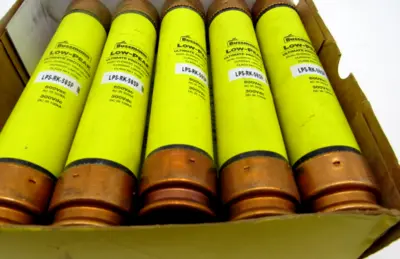 NEW LOT OF 10 BUSSMANN LPS-RK-50SP LOW PEAK FUSES LPSRK50SP
