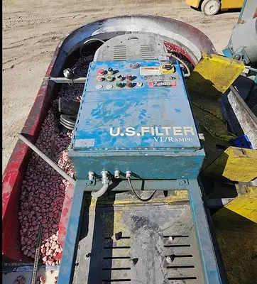USED 1997 VL/RAMPE RT-32