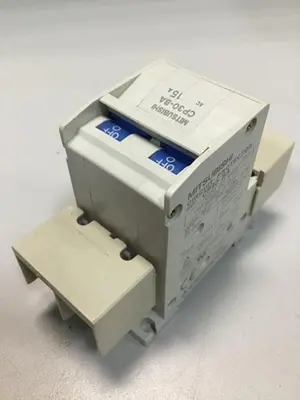 USED MITSUBISHI CP30-BA-2P-15A