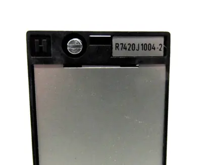 NEW HONEYWELL R7420J1004-2 TEMPERATURE MODULE MICRONIK 1000 R7420J10042