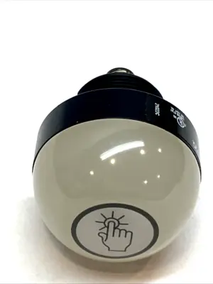 USED BANNER EZ-LIGHT TOUCH SENSOR 50MM MISSING NUT