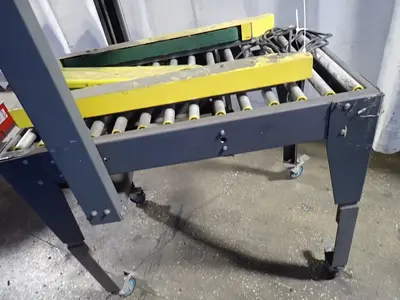 Carton Sealing Machine - Ccn-107