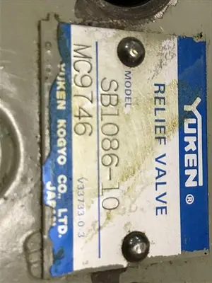 USED YUKEN DSG-01-2B8-D24-50149