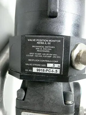 USED ITT PURE-FLO 3/4"-1" 90PSI 3-WAY DIAPHRAGM ACTUATOR W/ WESTLOCK POSITION MONITOR