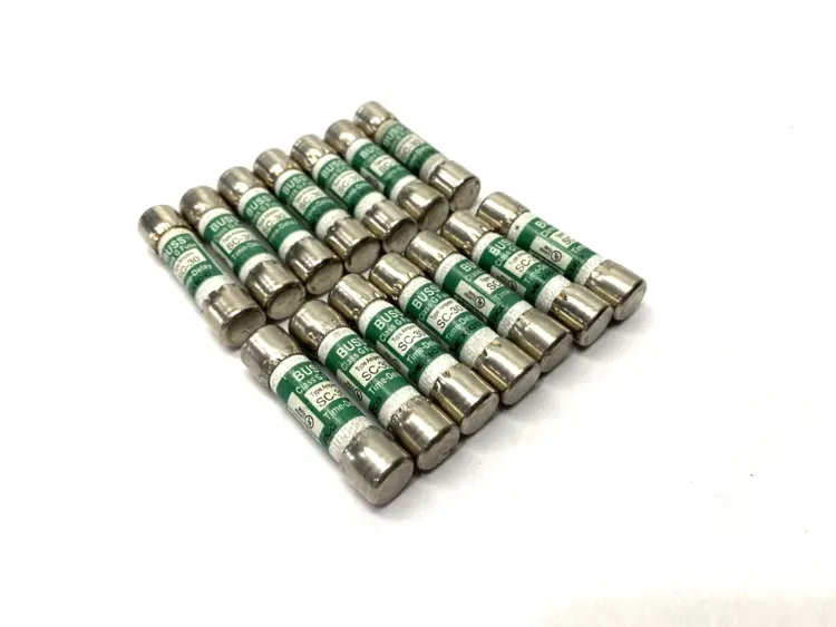 Used COOPER BUSSMANN BUSS TIME-DELAY FUSE CLASS G 480VAC 30A LOT OF 14 Fuses Michigan US | Maverick Industrial Sales #1089866