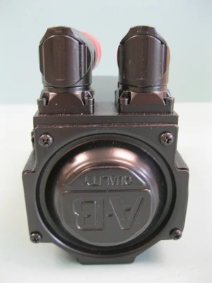 NEW Allen-Bradley MPL-A330P-SJ72AA
