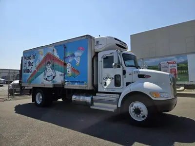 USED 2021 PETERBILT 330