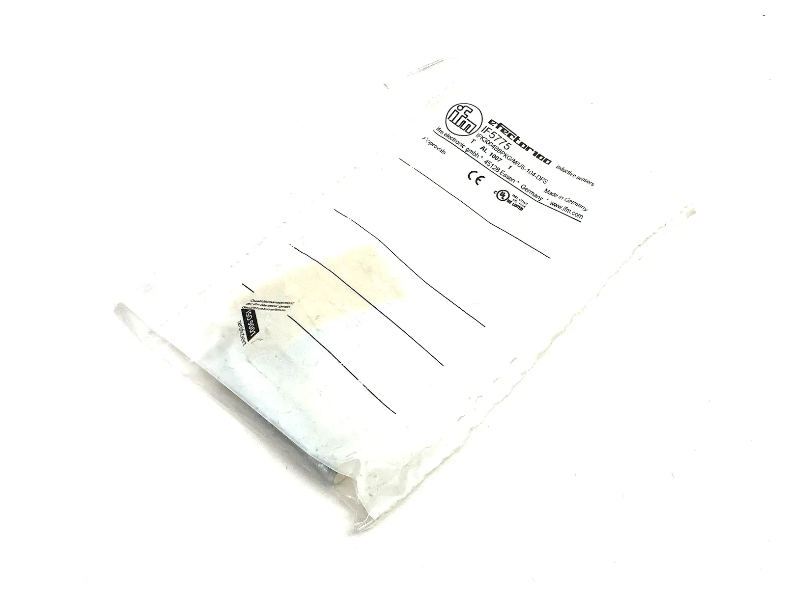 NEW IFM INDUCTIVE SENSOR M12 BARREL PNP N.O., IFK3004BBPKG/US-104