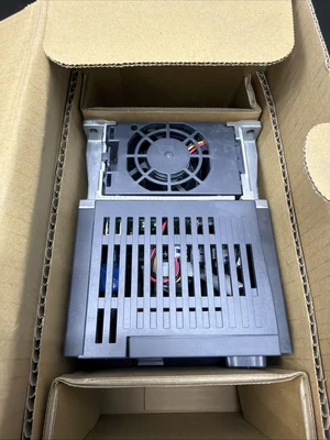 NEW Mitsubishi Electric FR-E820-2.2K-1