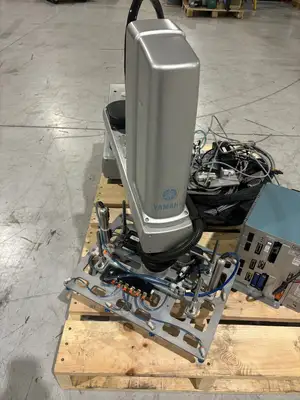 Used Yamaha High Speed Scara Robot & Controller Pick & Place Machines Michigan US | Maverick Industrial Sales #1401320