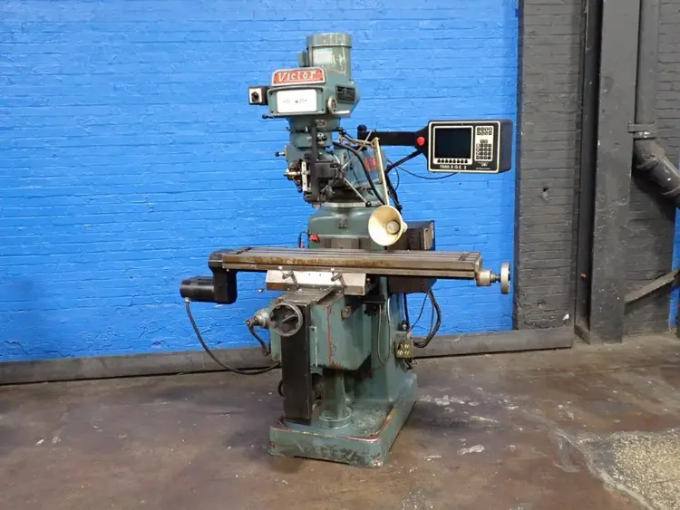 Used VICTOR VICTOR380V Vertical Mills Ohio US | HGR 24 #776755