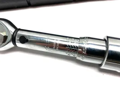 USED FASTENAL, ROCK RIVER 1/4" DRIVE 7.200" OAL TORQUE WRENCH 2.5 IN-LB