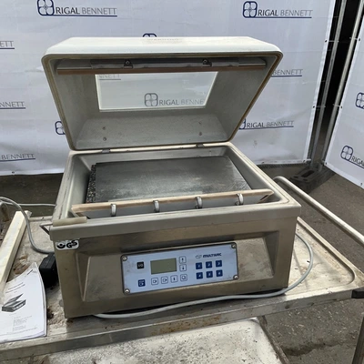 Multivac Vacuum Packer Type C200
