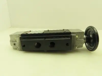 ARO 5541 0200 04 Manual Pneumatic Hand Control Valve 5/2 Pos 4-Way 1/2"