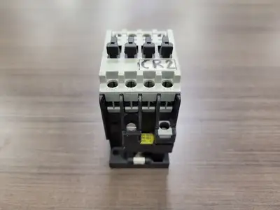 USED SIEMENS 3TH30-31E