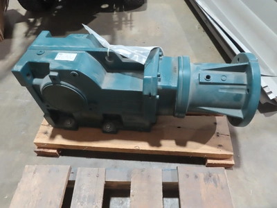 20 hp Dodge Right Angle Gear Reducer, output 103 rpm