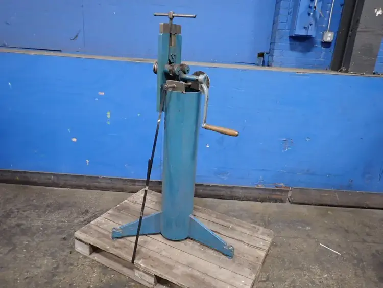 Used _UNKNOWN_ _UNKNOWN_ Angle Bending Rolls Ohio US | HGR 24 #838809