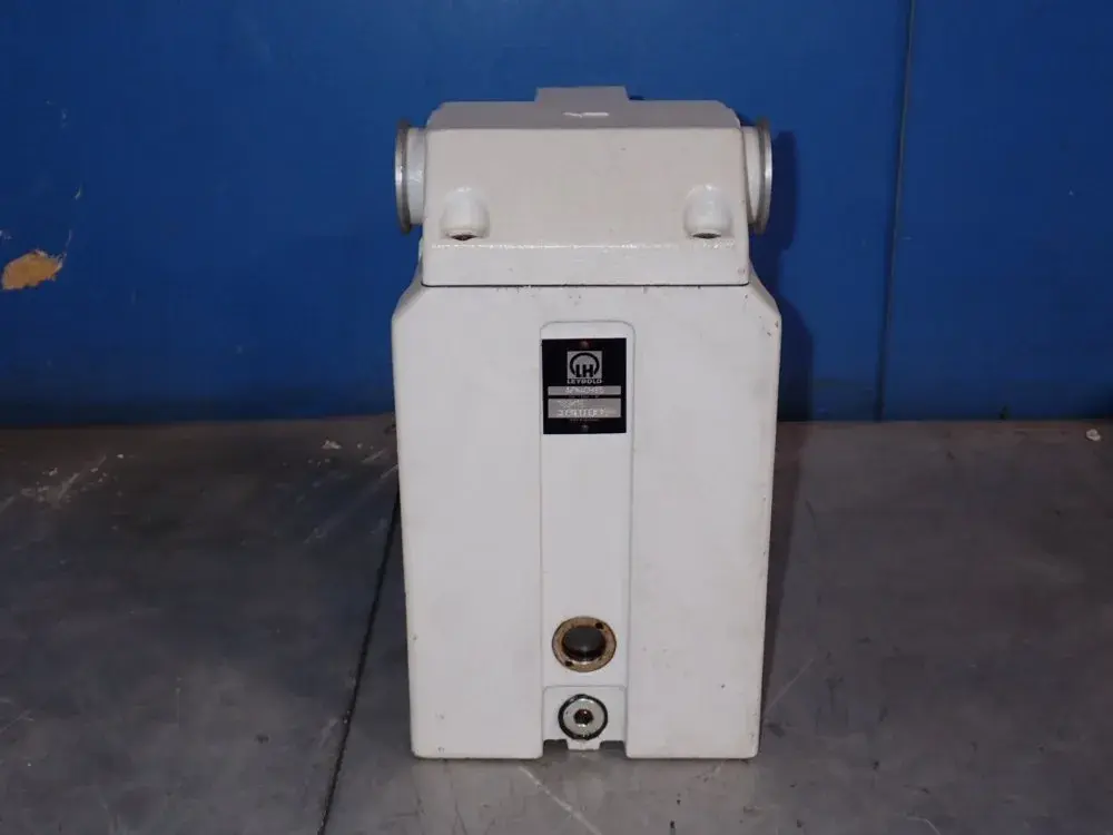USED LEYBOLDHEARUS AF4065