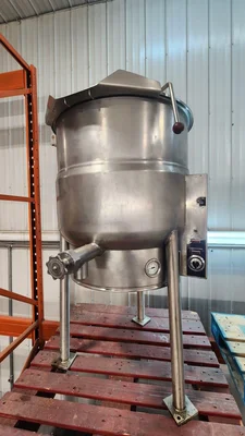 Crown Electric Kettle 40 gal Model ELT-40 1/2 Jaketed # 10527