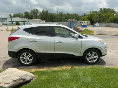 USED 2011 HYUNDAI TUCSON