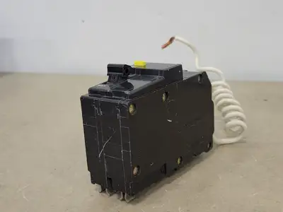 USED SQUARE D QO260