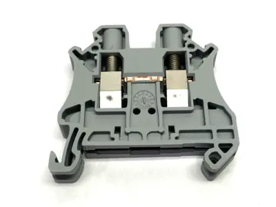 New | in-Stock Phoenix Contact Feed-Through Terminal Block 41A 3044131 LOT OF 11 Terminal Blocks Michigan US | Maverick Industrial Sales #1389162