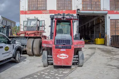 Used 2019 TAYLOR X280S Internal Combustion Forklifts: Pneumatic Tire Illinois US | Forklift Exchange #1274596