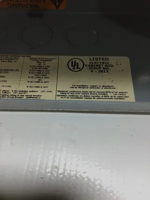 Square D QOC24US Load Center Enclosure V 2813